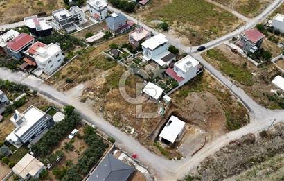 SEFERİHİSAR TEPECİK MAHALLESİNDE SATILIK 0.20/0.40 İMARLI ARSA