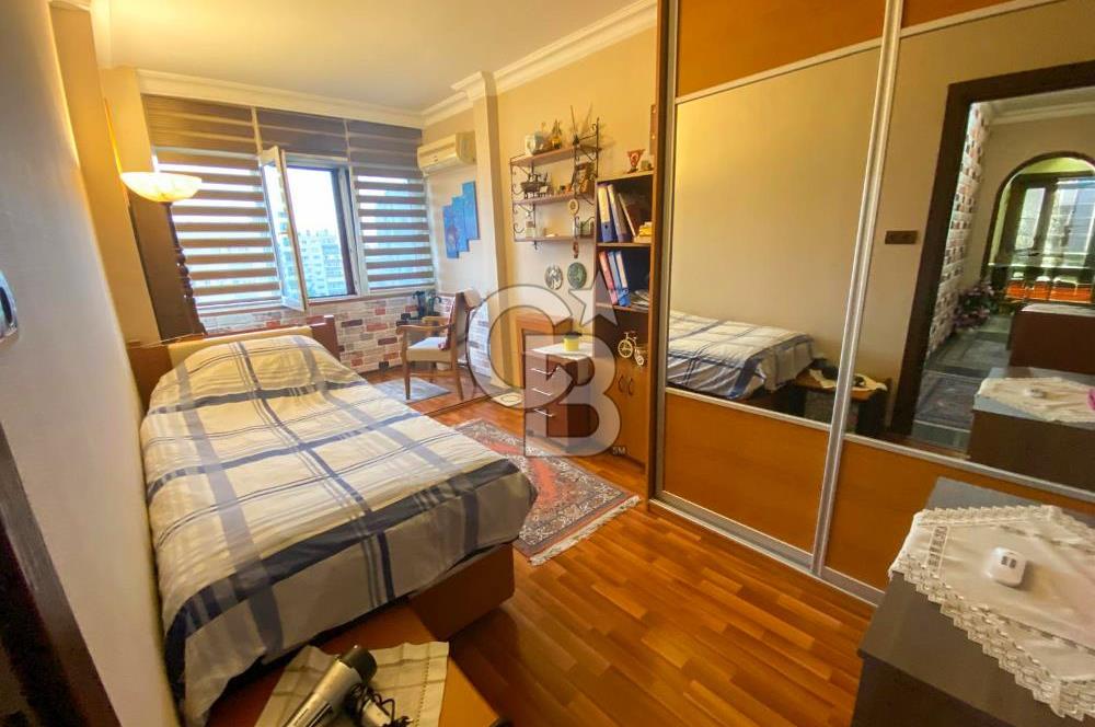 KOZYATAĞI'NIN EN PRESTİJLİ BİNALARI STFA BLOKLARINDA SATILIK DAİRE