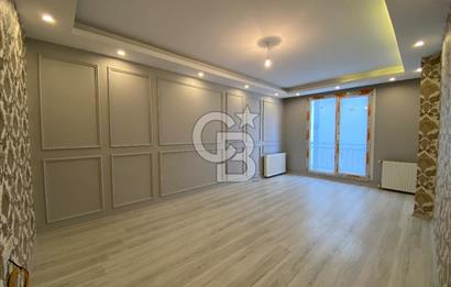 Beylikdüzü Dereağzı'nda İskanlı Arakat 2+1 Satılık Daire
