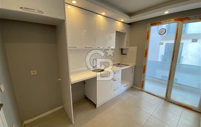 Beylikdüzü Dereağzı'nda İskanlı Arakat 2+1 Satılık Daire