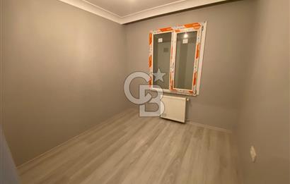 Beylikdüzü Dereağzı'nda İskanlı Arakat 2+1 Satılık Daire