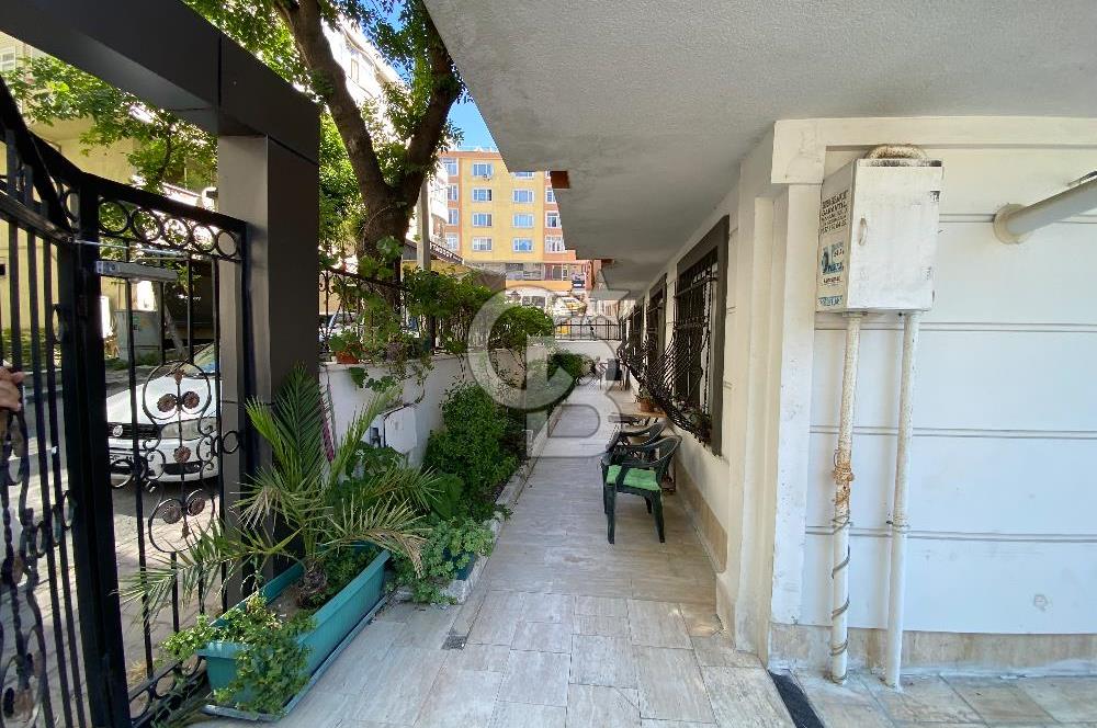 Beylikdüzü Dereağzı'nda İskanlı Arakat 2+1 Satılık Daire