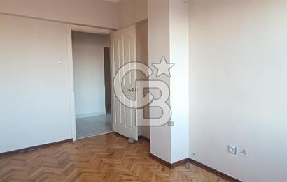 Bostancı'da Panoramik Deniz Manzaralı Kiralık Daire
