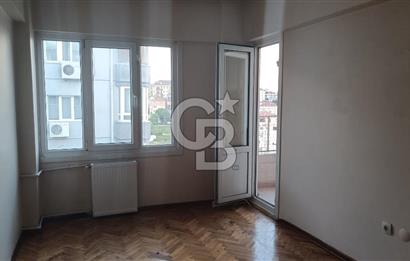 Bostancı'da Panoramik Deniz Manzaralı Kiralık Daire