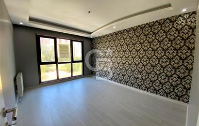 Beylikdüzü Barış Mah. LUXE LİFE'da Satılık 2+1 Daire