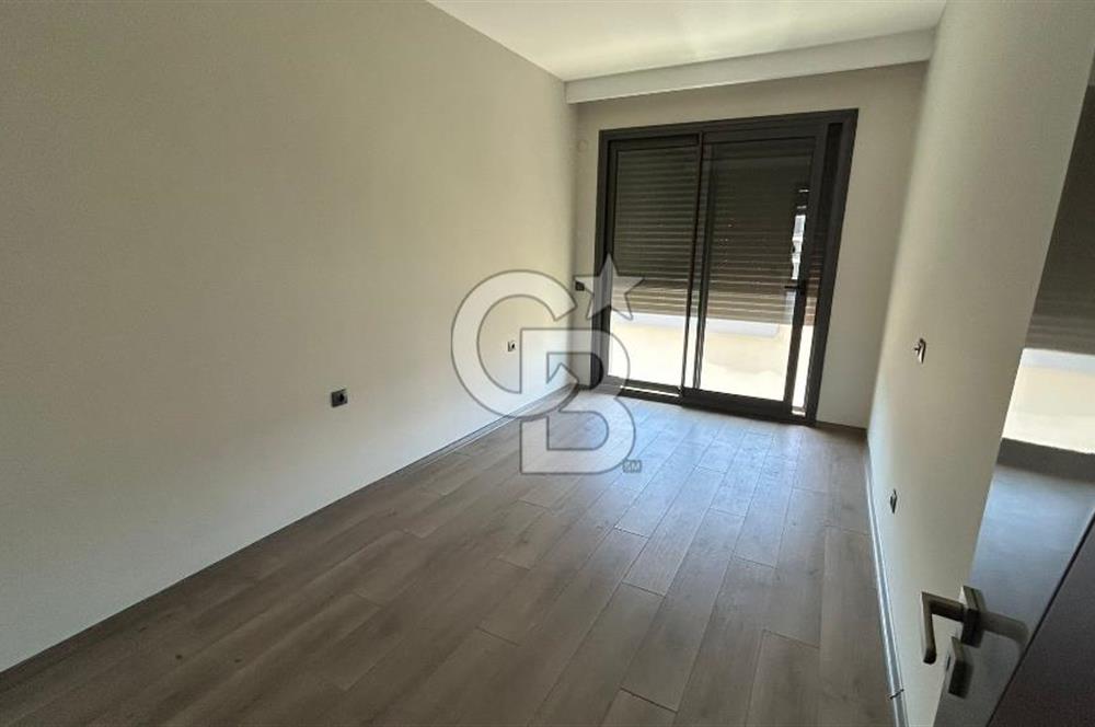 Güzelbahçe Yelki Yunusoğlu Bulvar Sitesinde 4+1 Satılık Daire