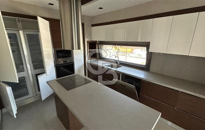Güzelbahçe Yelki Yunusoğlu Bulvar Sitesinde 4+1 Satılık Daire