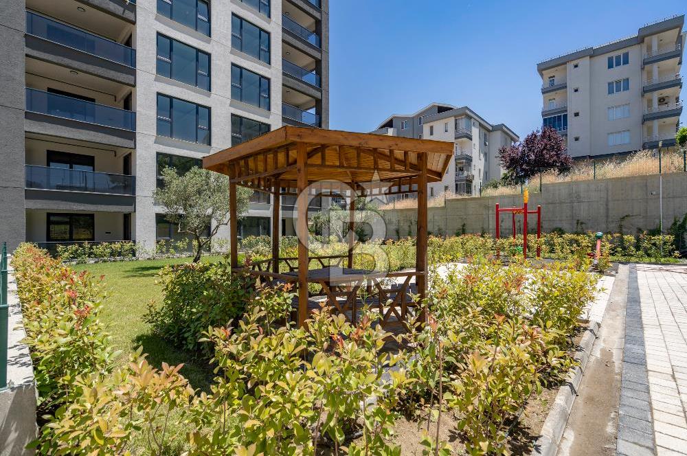 BALAT REFERANS YAPI BEGONYA SİTESİNDE SATILIK LÜKS 2+1 DAİRE