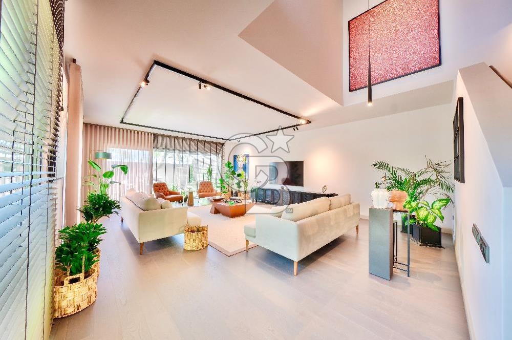 MUSELAND- AVLU SASALI SON 4+1 VİLLA