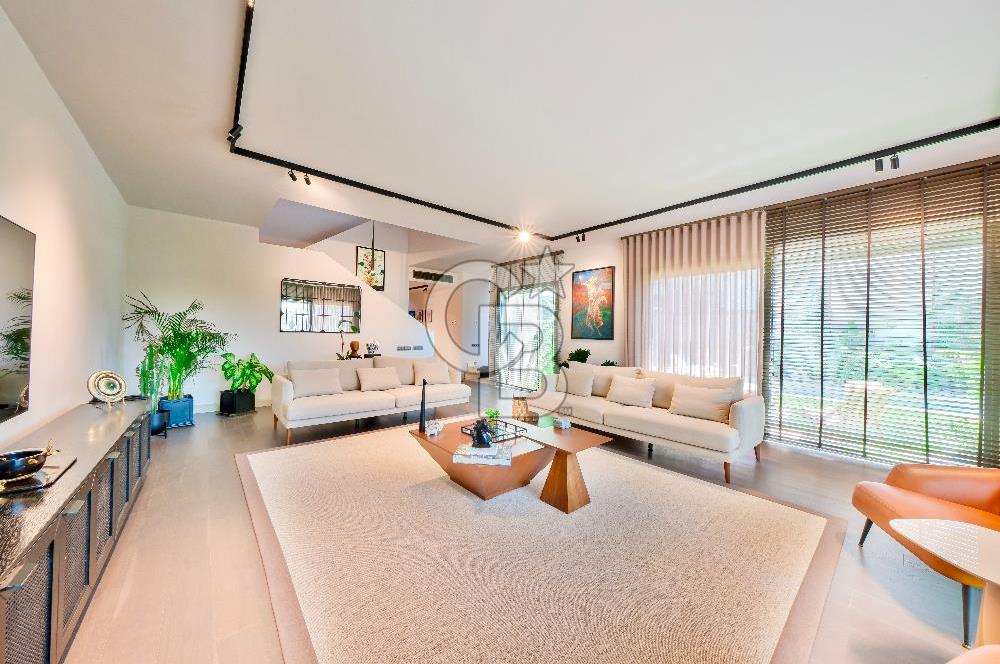 MUSELAND- AVLU SASALI SON 4+1 VİLLA