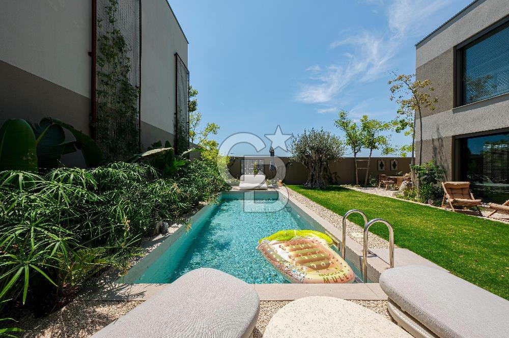 MUSELAND- AVLU SASALI SON 4+1 VİLLA