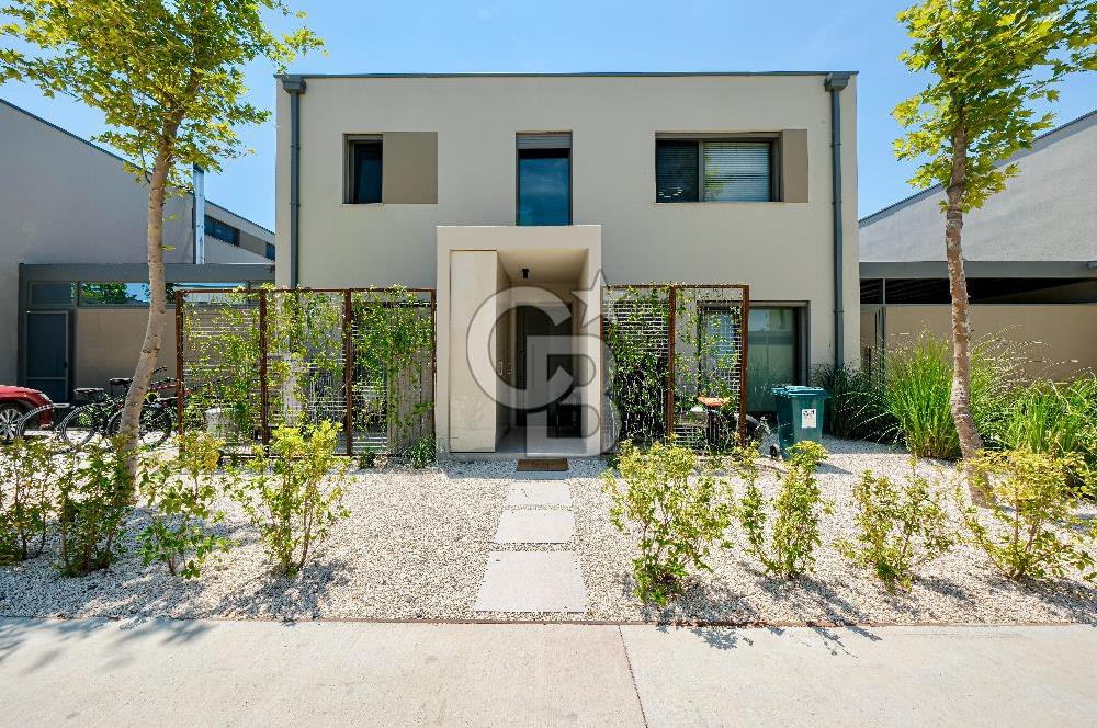 MUSELAND- AVLU SASALI SON 4+1 VİLLA
