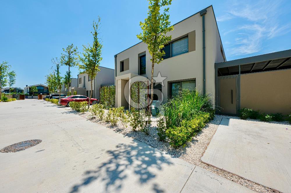 MUSELAND- AVLU SASALI SON 4+1 VİLLA