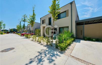 MUSELAND- AVLU SASALI SON 4+1 VİLLA