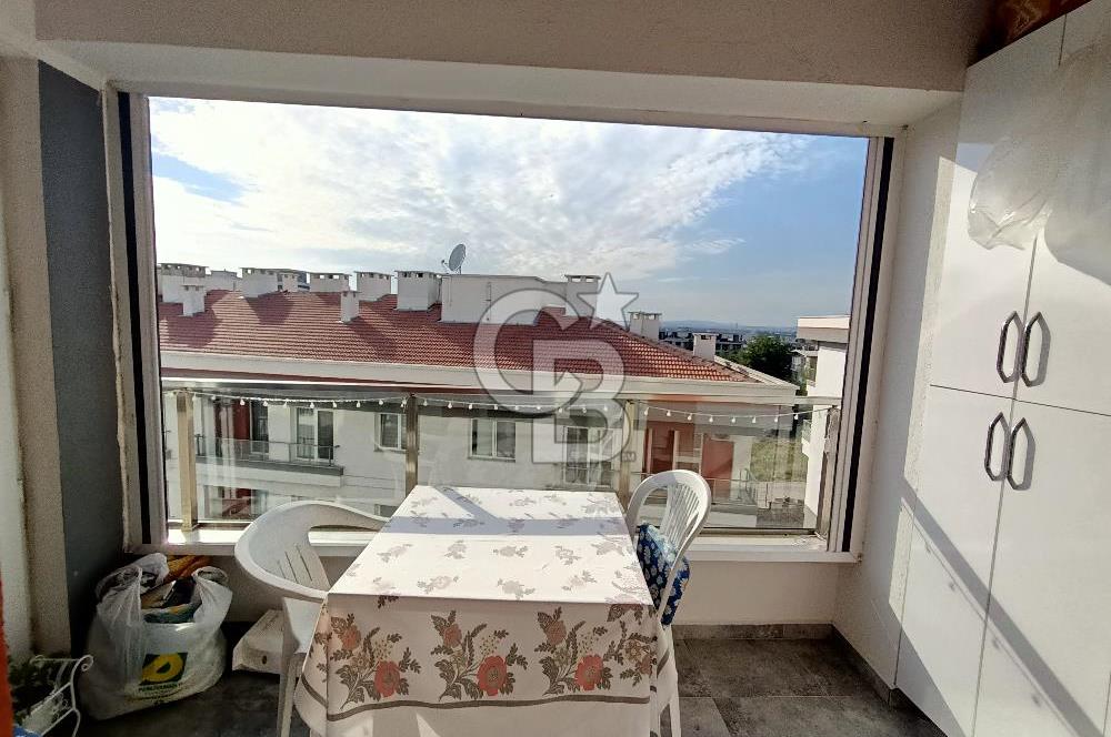 MENEMEN ULUKENT'TE CB İYA'DAN HAVUZLU SİTEDE 3+1 LÜKS DAİRE