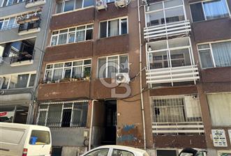 Kadıköy Rasimpaşa Satılık 2+1 Boş Daire