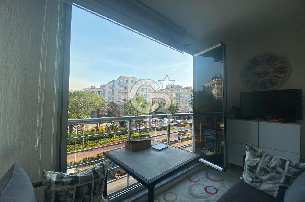KARŞIYAKA ÇARŞI SIRASINDA SEVGİ YOLUNDA TADİLATLI 3+1 DAİRE