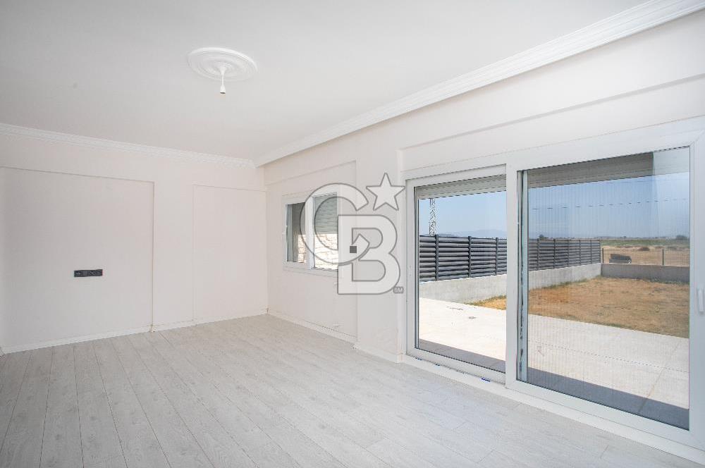 Foça Bağarası Villalar Bölgesinde Satılık 3+1 Dubleks Villa