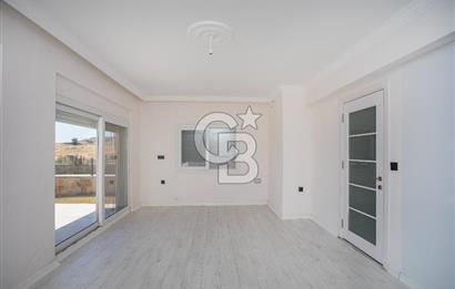 Foça Bağarası Villalar Bölgesinde Satılık 3+1 Dubleks Villa