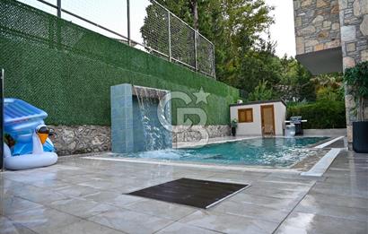 CB Marina Gayrimenkul'den Marmaris İçmeler'de Satılık 5+1 Lüx Villa 
