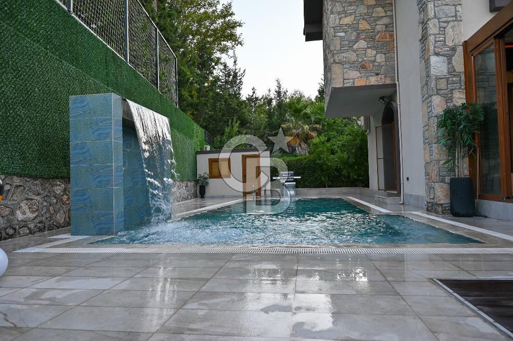CB Marina Gayrimenkul'den Marmaris İçmeler'de Satılık 5+1 Lüx Villa 