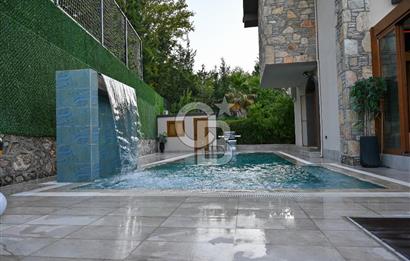 CB Marina Gayrimenkul'den Marmaris İçmeler'de Satılık 5+1 Lüx Villa 