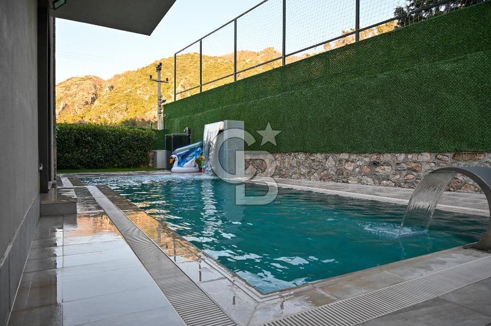 CB Marina Gayrimenkul'den Marmaris İçmeler'de Satılık 5+1 Lüx Villa 
