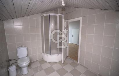 Silivri'de 5+1 , Denize 250m, Geniş bahçeli, 400m2 Lüks Villa