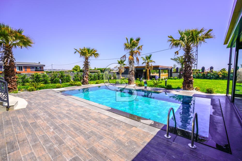 CB Onko'dan Kavaklıda 1000 m² Bahçeli Ultra Lüks Müstakil Villa