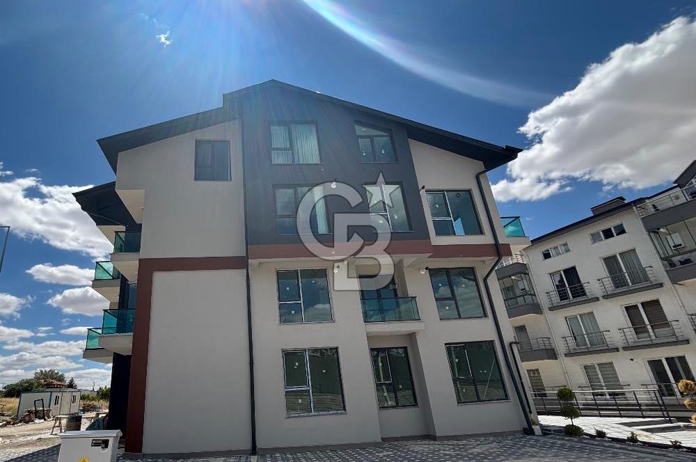 İNCEK MAHALLESİ TURGUT ÖZAL BULVARI ÜZERİNDE 1+1 KİRALIK OFİS