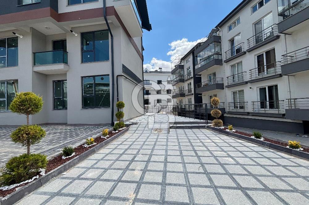 İNCEK MAHALLESİ TURGUT ÖZAL BULVARI ÜZERİNDE 1+1 KİRALIK OFİS