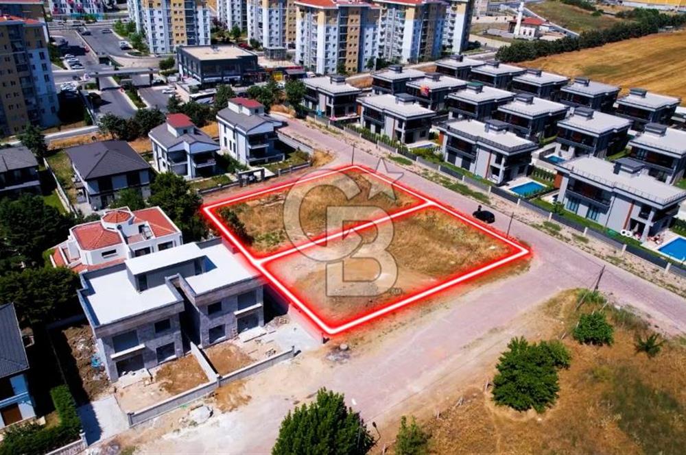 Silivri Mimarsinan Villalar Bölgesinde 694m2 İmarlı Arsa
