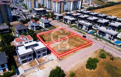 Silivri Mimarsinan Villalar Bölgesinde 694m2 İmarlı Arsa