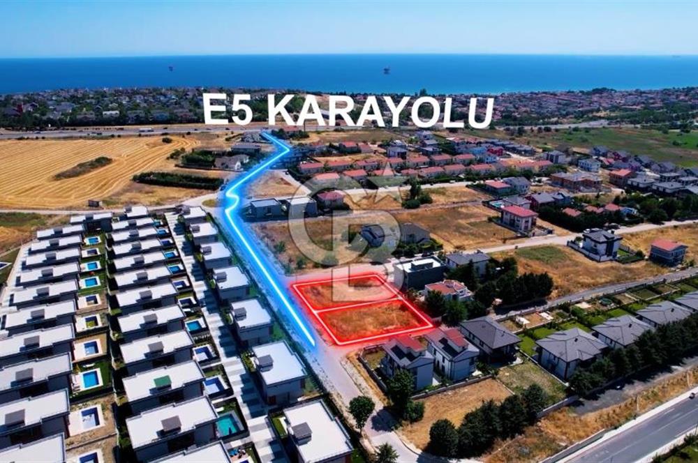 Silivri Mimarsinan Villalar Bölgesinde 694m2 İmarlı Arsa
