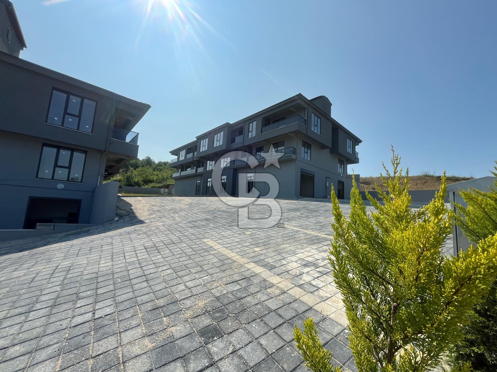 YALOVA KADIKÖY SİTE İÇİNDE DENİZ MANZARALI 1+1 KİRALIK DAİRE