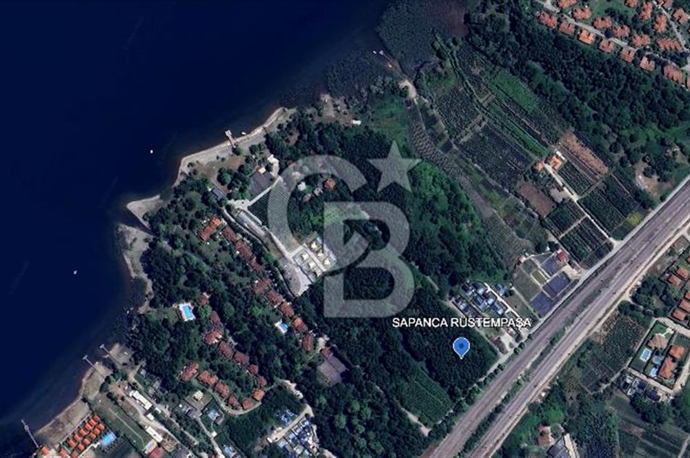 Sapanca Rüstempaşa’da Konum Avantajlı Geniş Bahçe