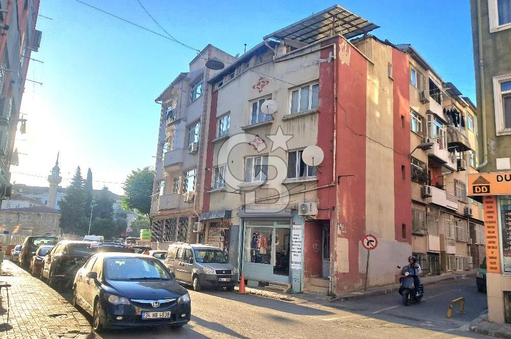 şehremini, yaylak sokak cepheli satılık köşe bina