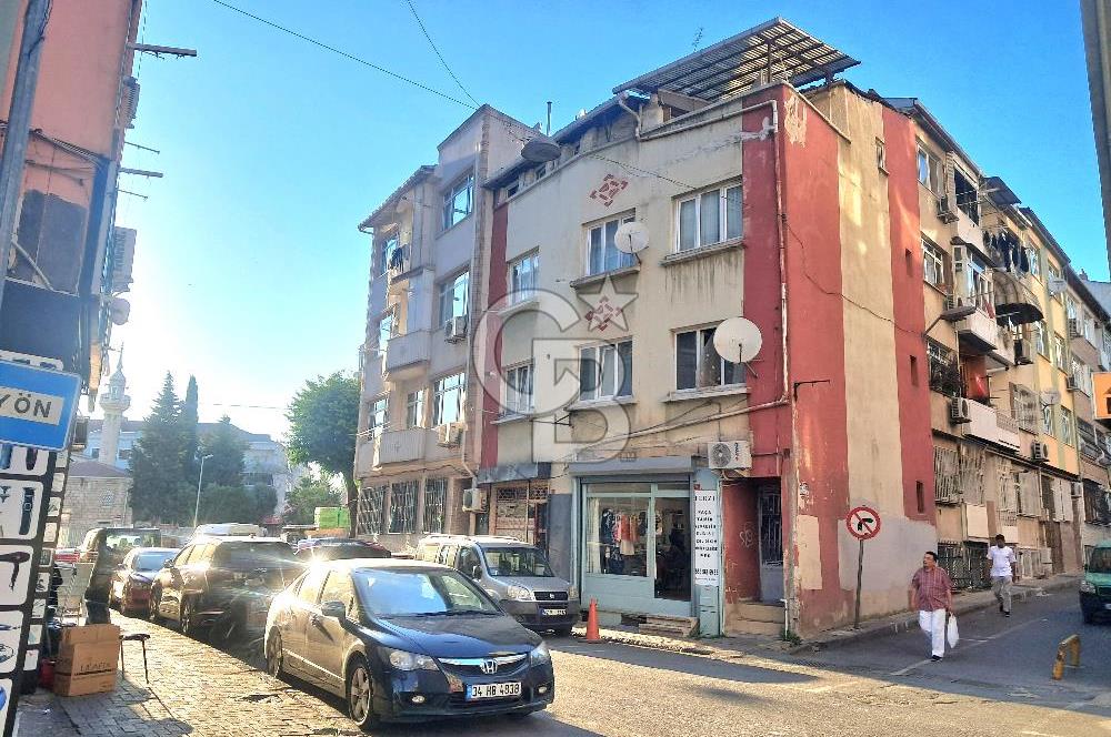 şehremini, yaylak sokak cepheli satılık köşe bina