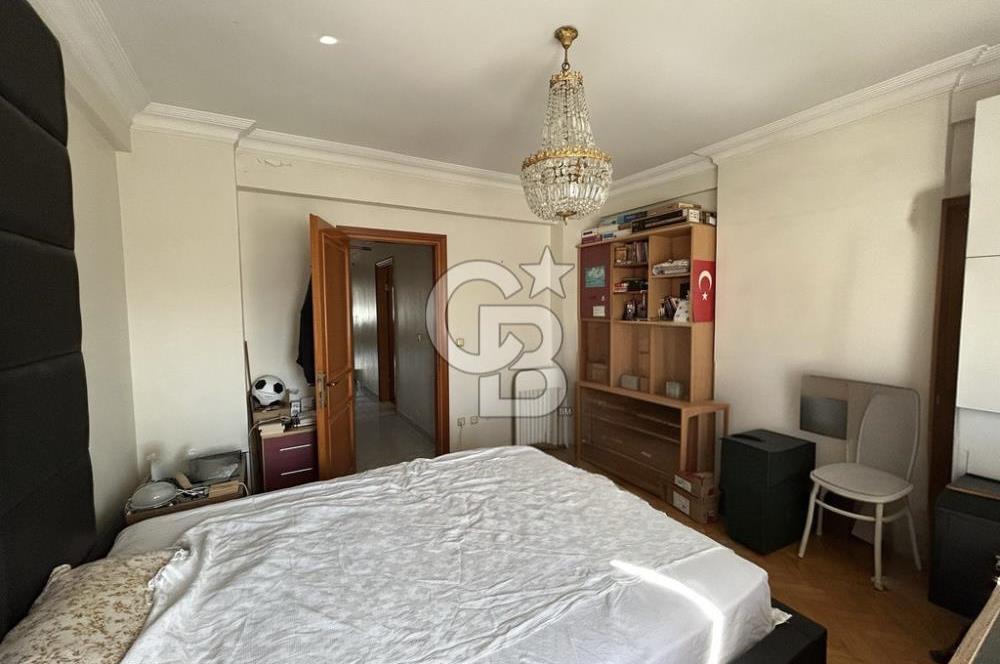 ETHEM EFENDİ CAD. BAĞDAT CADDESİ'NE 2. BİNADA 3+1 SATILIK DAİRE