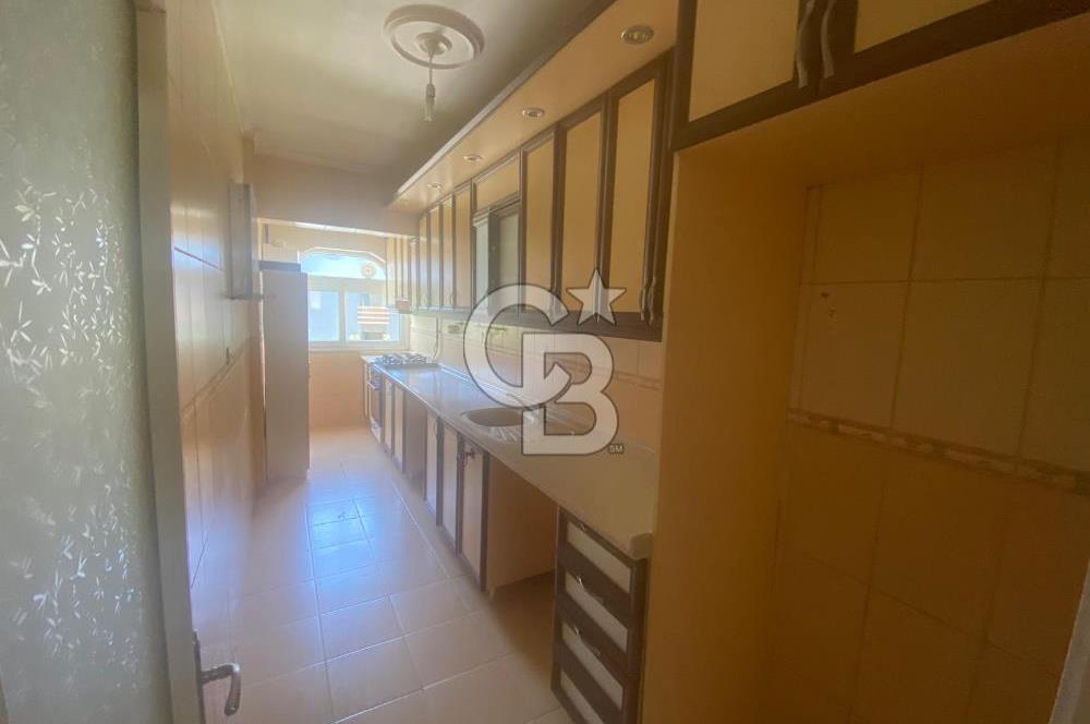 ÇEKMEKÖY GÜL-91 SİTESİNDE KISMİ EŞYALI 3+1 SATILIK DAİRE