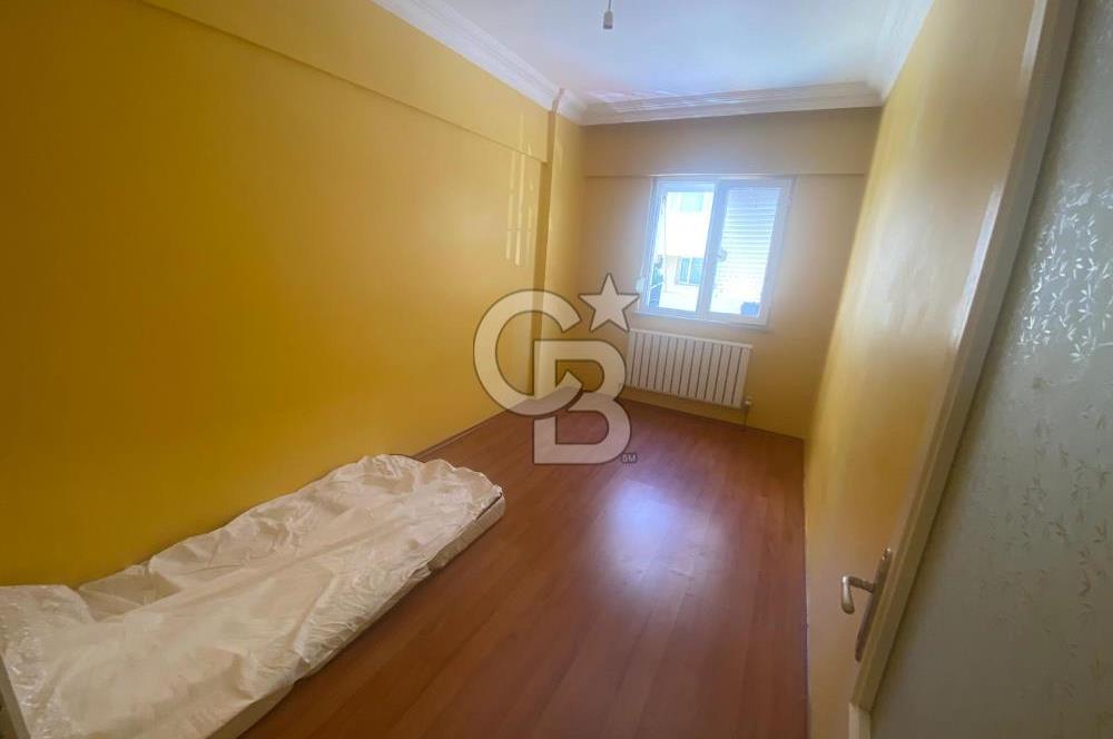ÇEKMEKÖY GÜL-91 SİTESİNDE KISMİ EŞYALI 3+1 SATILIK DAİRE