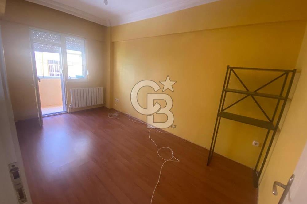 ÇEKMEKÖY GÜL-91 SİTESİNDE KISMİ EŞYALI 3+1 SATILIK DAİRE