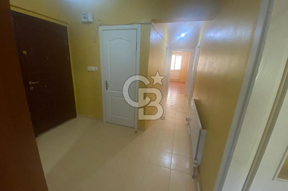 ÇEKMEKÖY GÜL-91 SİTESİNDE KISMİ EŞYALI 3+1 SATILIK DAİRE