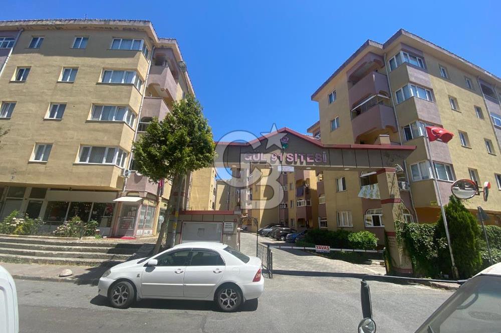 ÇEKMEKÖY GÜL-91 SİTESİNDE KISMİ EŞYALI 3+1 SATILIK DAİRE