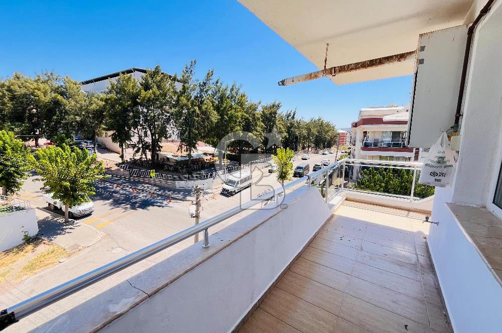 Aliağa Devlet Hastanesi Karşısında Satılık Kiracısız 3+1 Daire