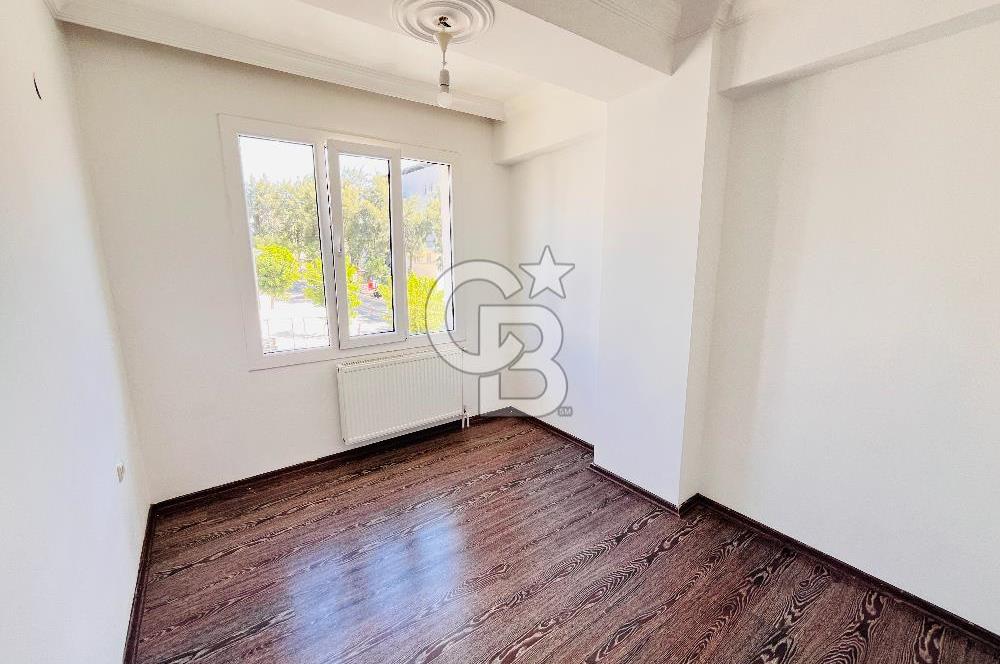 Aliağa Devlet Hastanesi Karşısında Satılık Kiracısız 3+1 Daire