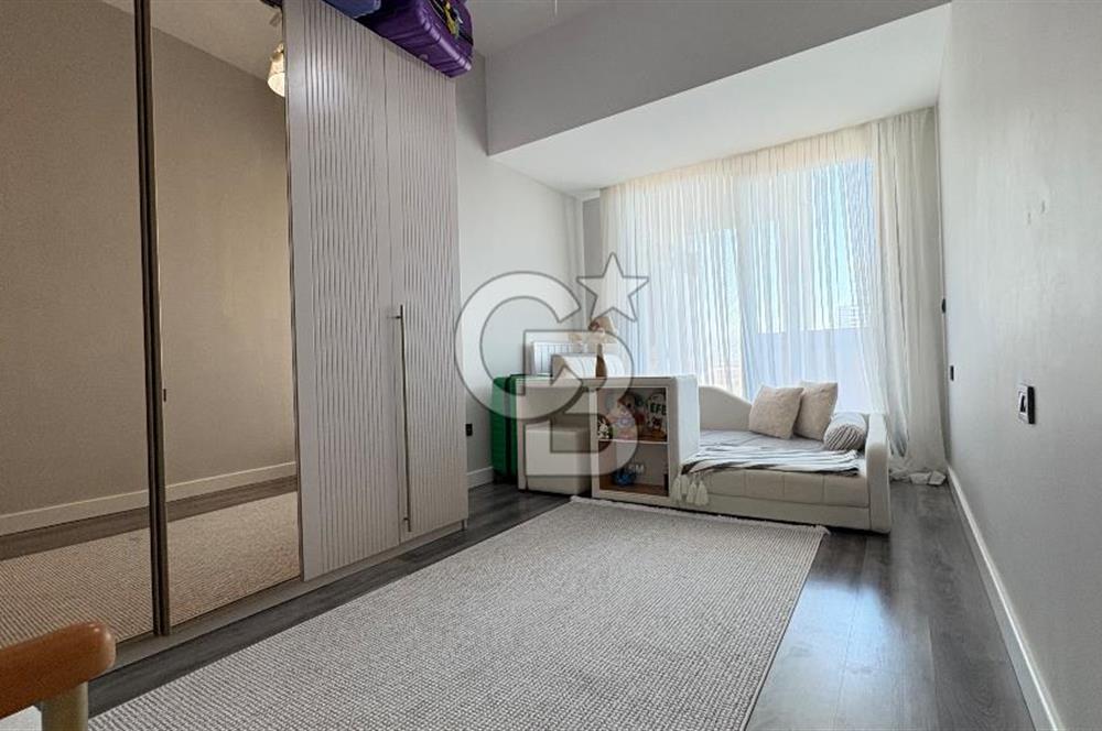 İzka port Satılık 4+2 Deniz manzaralı daire