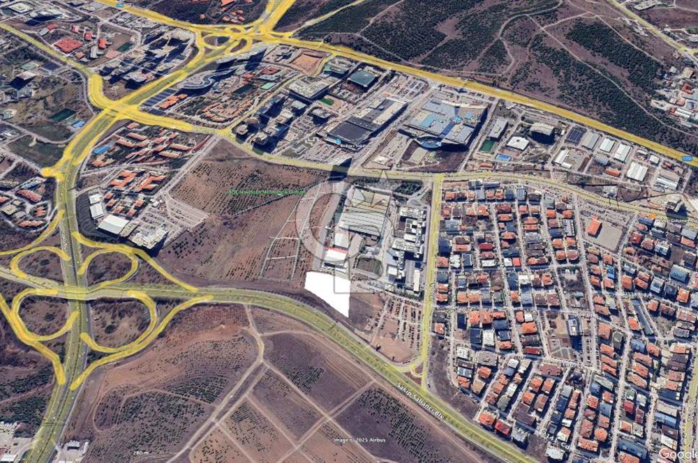MUSTAFA KEMAL MAHALLESİNDE BULVAR CEPHELİ 5400 M2 TİCARİ ARSA