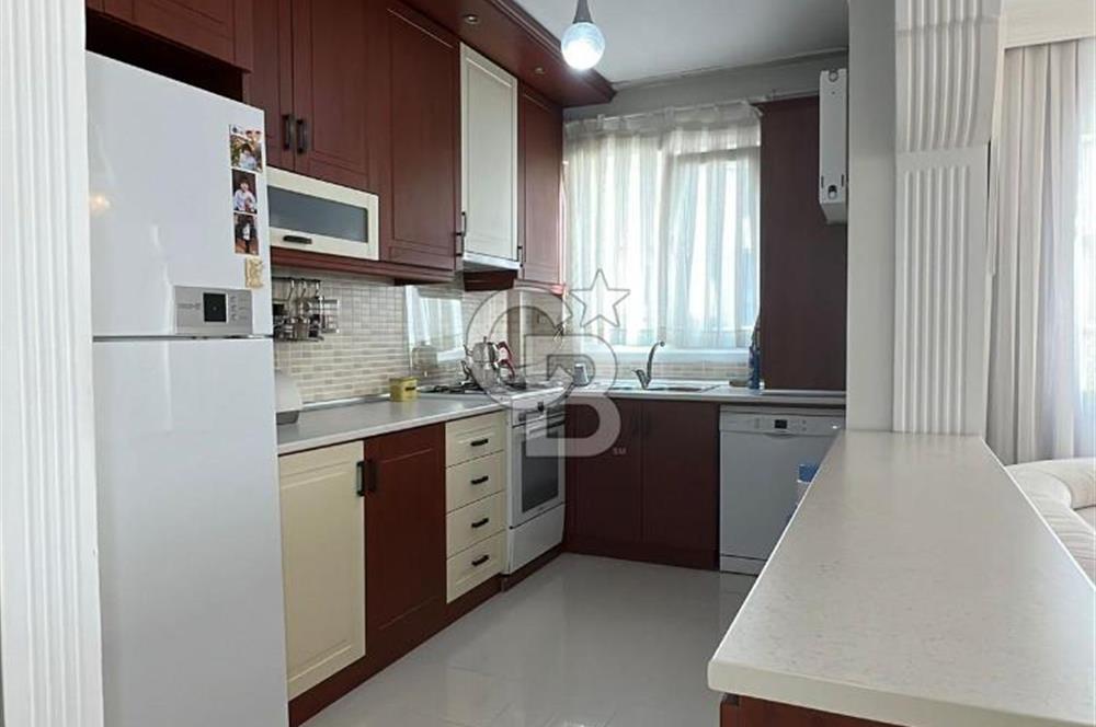 Mecidiyeköy Gülbahar Mah Kapalı Otoparklı Balkonlu Köşe 2+1 Kiralık Daire