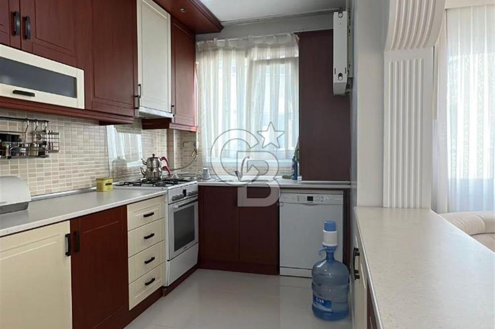 Mecidiyeköy Gülbahar Mah Kapalı Otoparklı Balkonlu Köşe 2+1 Kiralık Daire